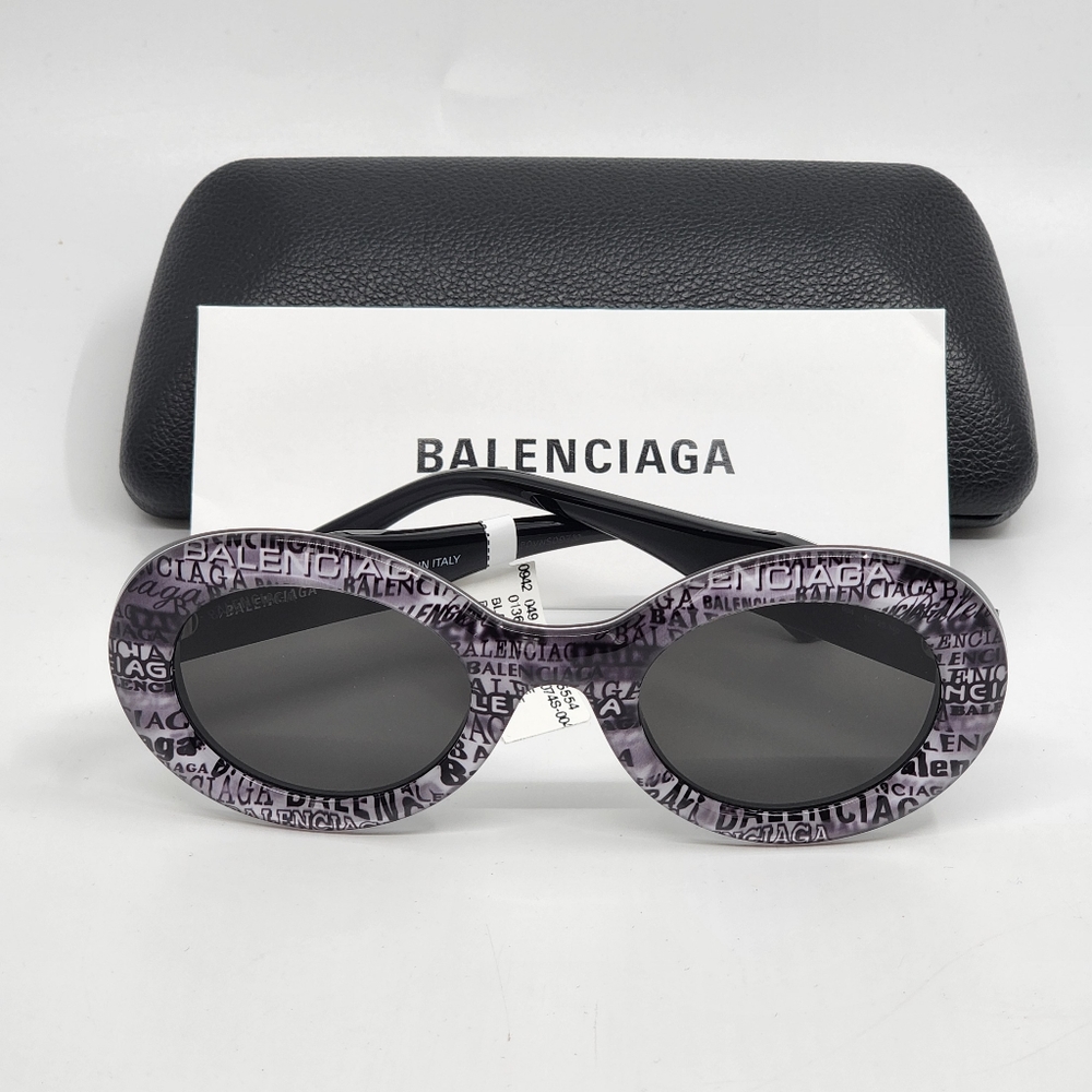 BALENCIAGA LOGO PRINT White/Gray Oval Unisex Runway Sunglasses